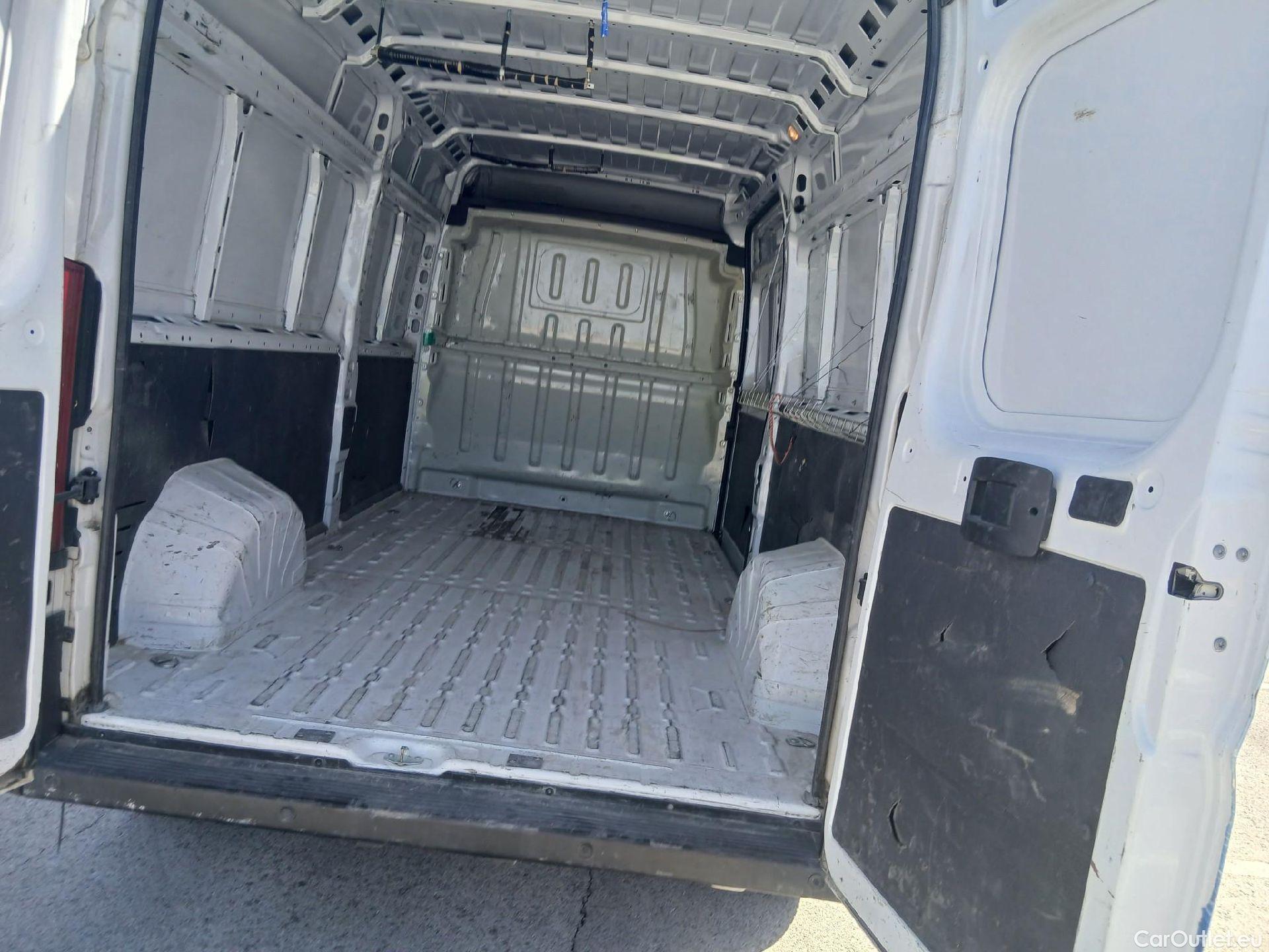  Opel  Movano OPEL  / 2021 / 4P / furgón Fgn Edition L3H2 3.5THeavy BlueHDi 121kW #1