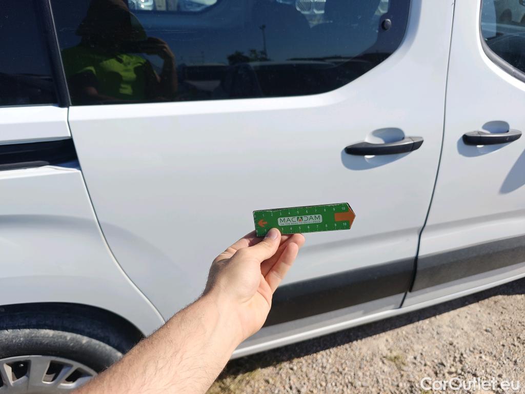  Opel  Combo OPEL  Life / 2018 / 4P / combi 1.5 TD 75kW (100CV) S/S Expression L (combi) (CX) #13