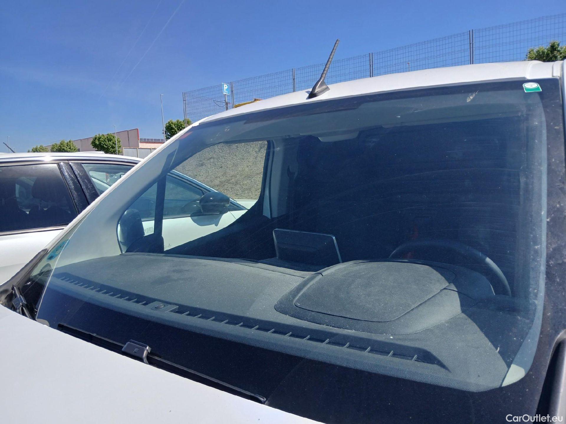  Citroen  Berlingo CITROEN  / 2018 / 4P / furgón derivado de turismo Talla M BlueHDi 100 CLUB #9