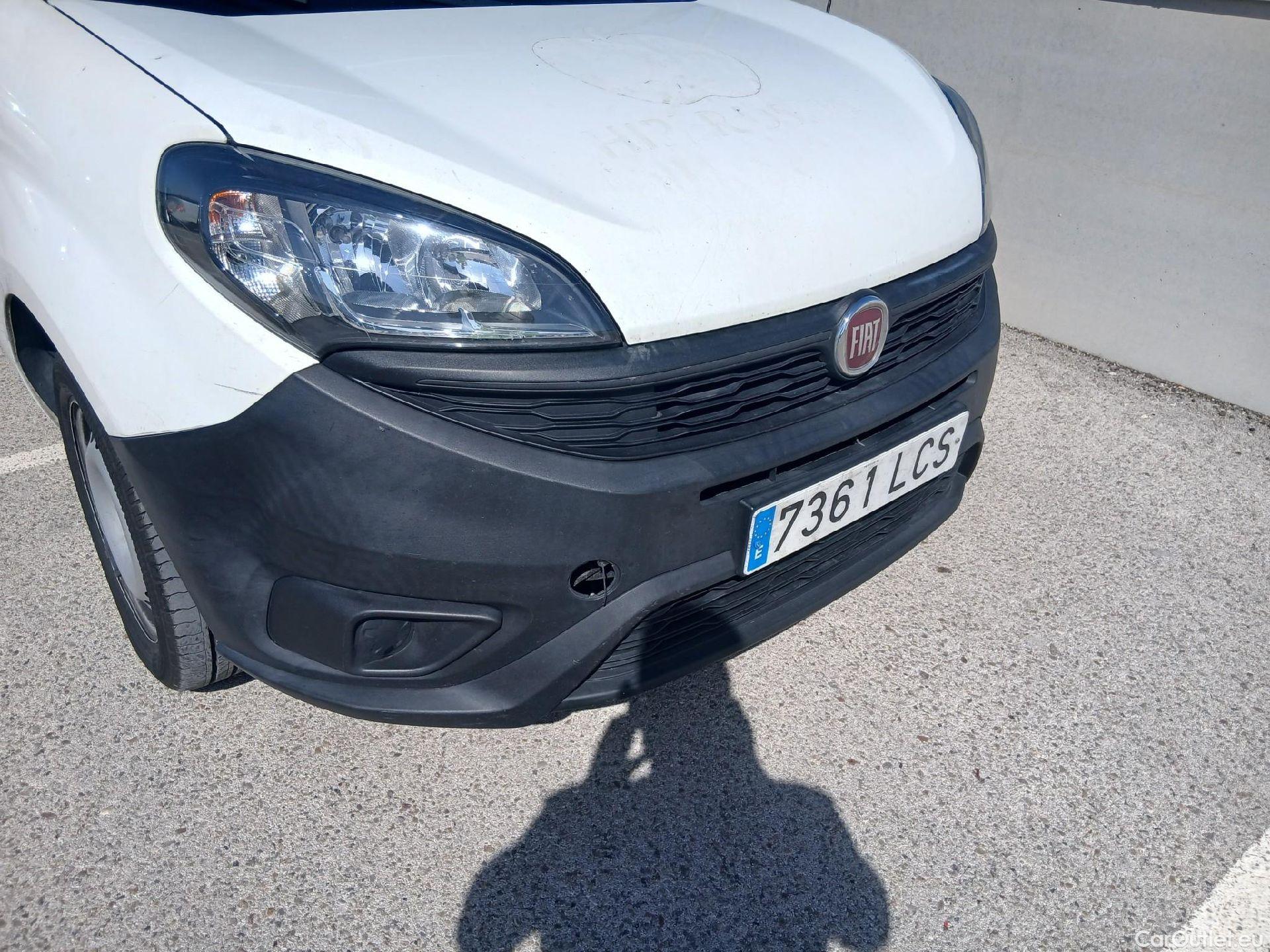  Fiat  Doblo FIAT Doblò Cargo/2015/4P/furgón derivado de turismo Cargo Maxi Base Plus 1.4 Tjet 89kW GNC #11
