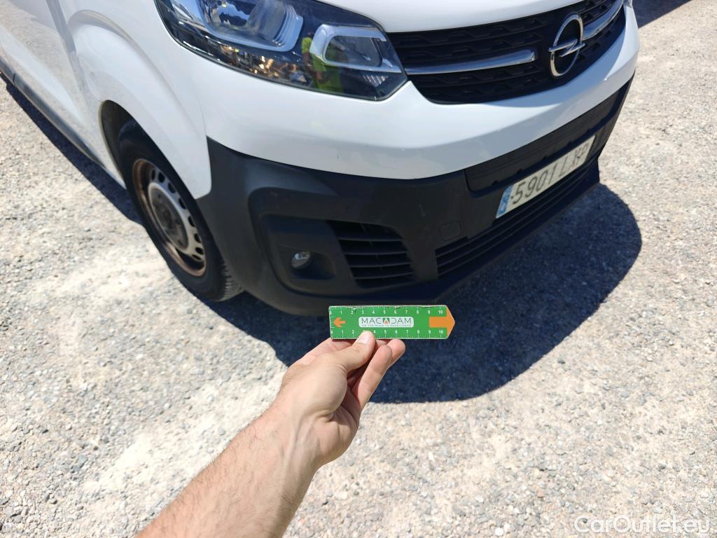  Opel  Vivaro OPEL -e / 4P / BEV 330 Select M Std 136 CV #72