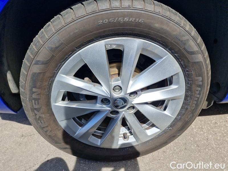  Skoda  Scala  (NW) (2019)  1.0 TSI 81 Style AT #20