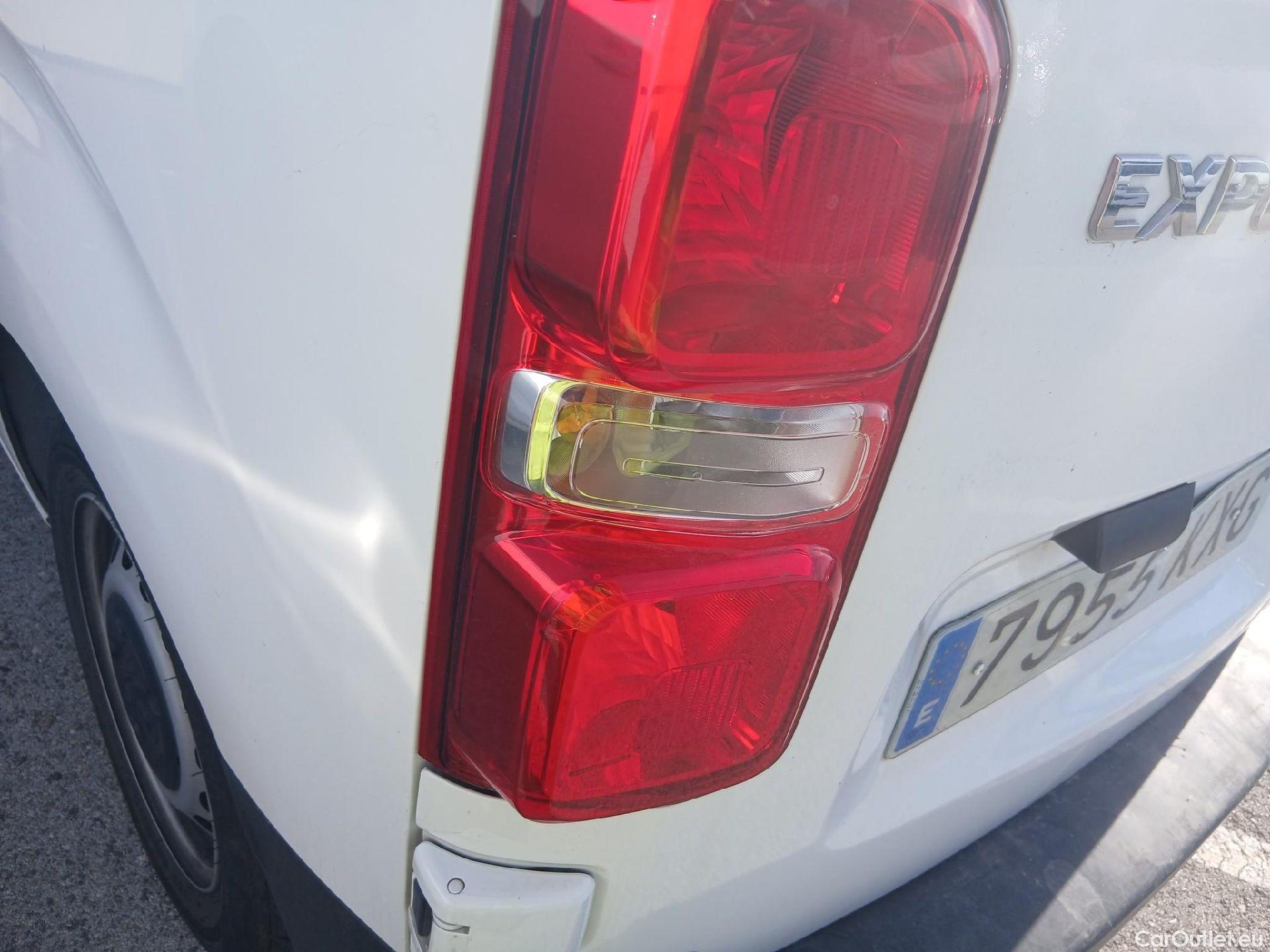  Peugeot  Expert PEUGEOT  / 2016 / 4P / furgón Furgón Pro BlueHDi 85KW (115CV) Standard #37