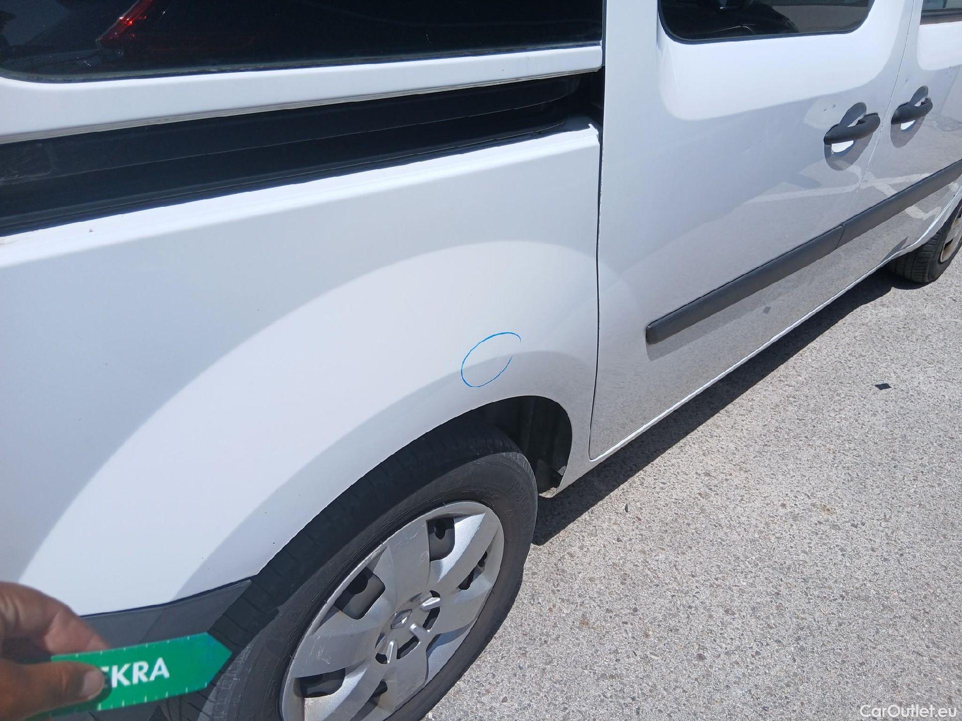  Renault  Kangoo RENAULT  Combi / 2013 / 4P / combi Profes. M1-AF Blue dCi 70 kW(95 CV) -SS) #28