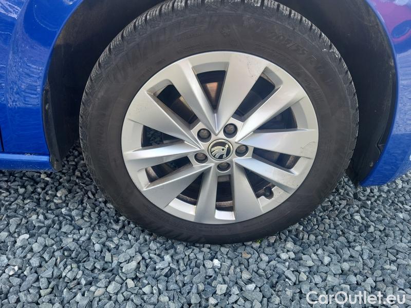  Skoda  Scala  (NW) (2019)  1.0 TSI 81 Style AT #17
