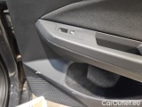  Volkswagen  Golf  2.0 TDI SCR Life Variant #38