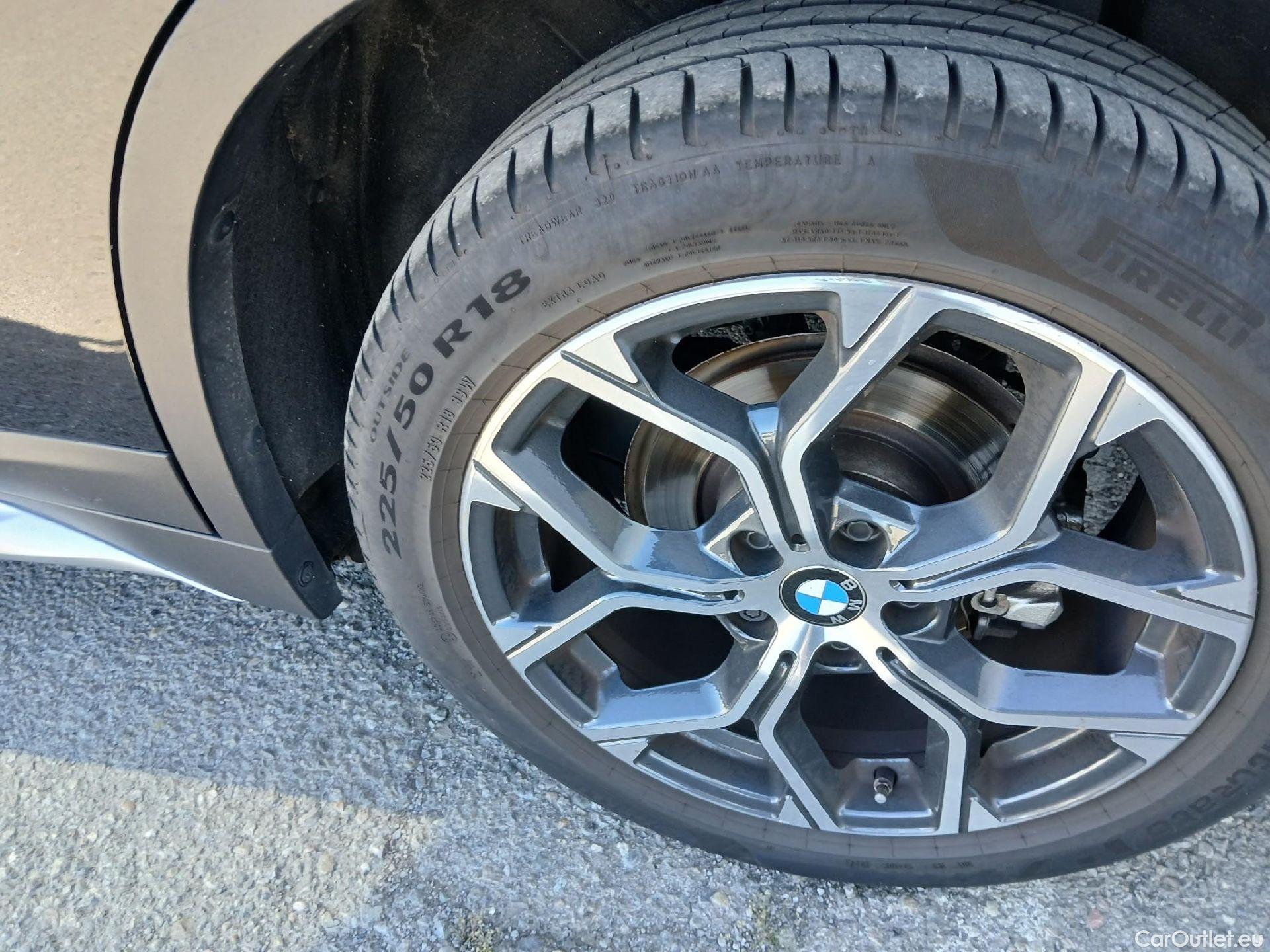  Bmw  X1 BMW  / 2019 / 5P / todoterreno sDrive18d #16