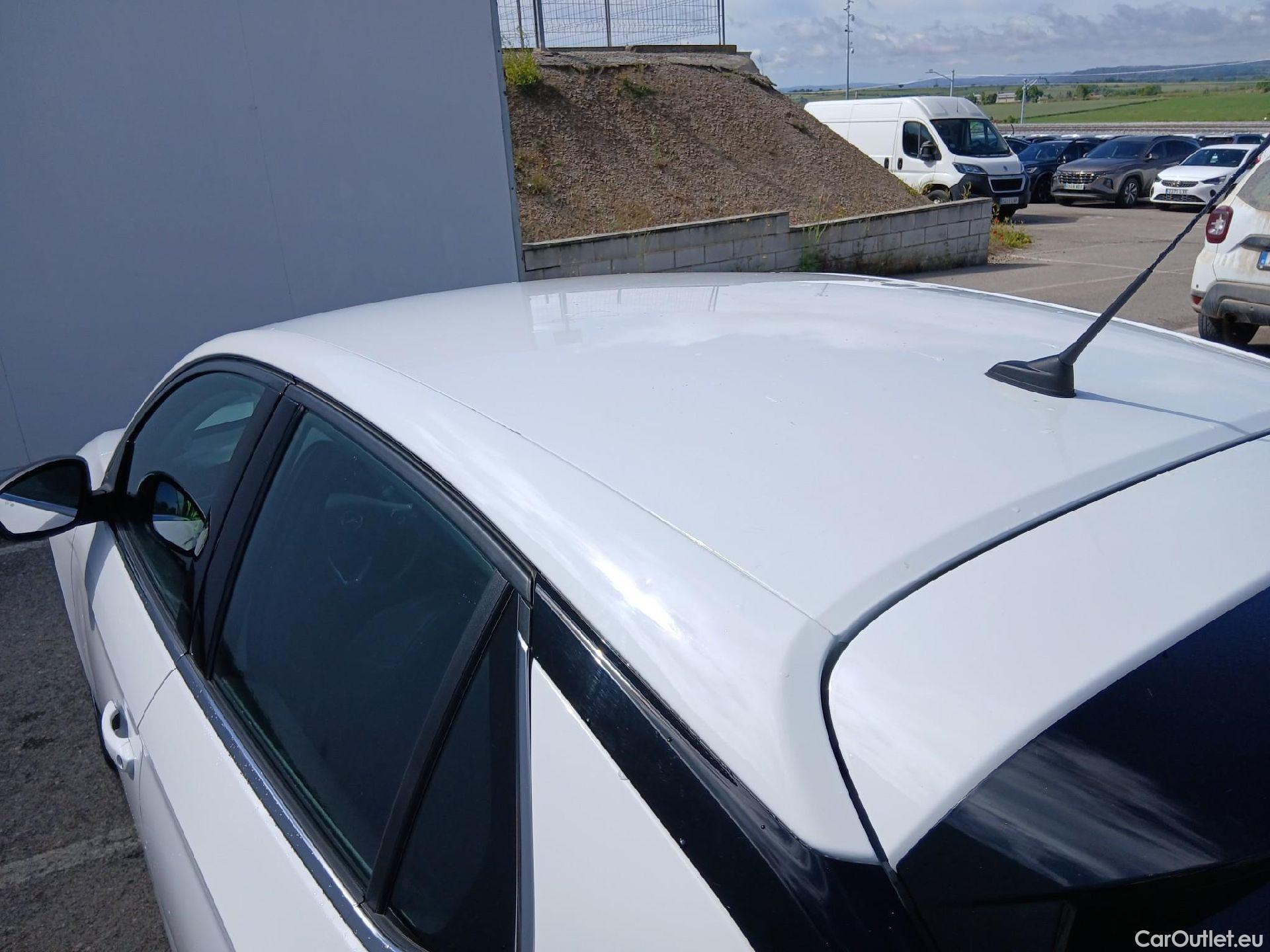  Opel  Corsa OPEL  1.2T XHL 74kW (100CV) Elegance #8