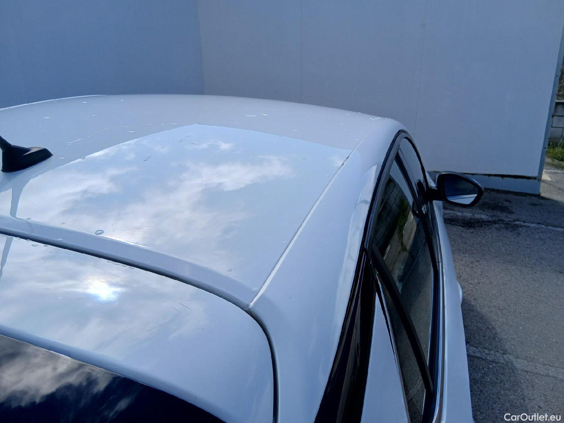  Opel  Corsa OPEL  1.2T XHL 74kW (100CV) Elegance #16