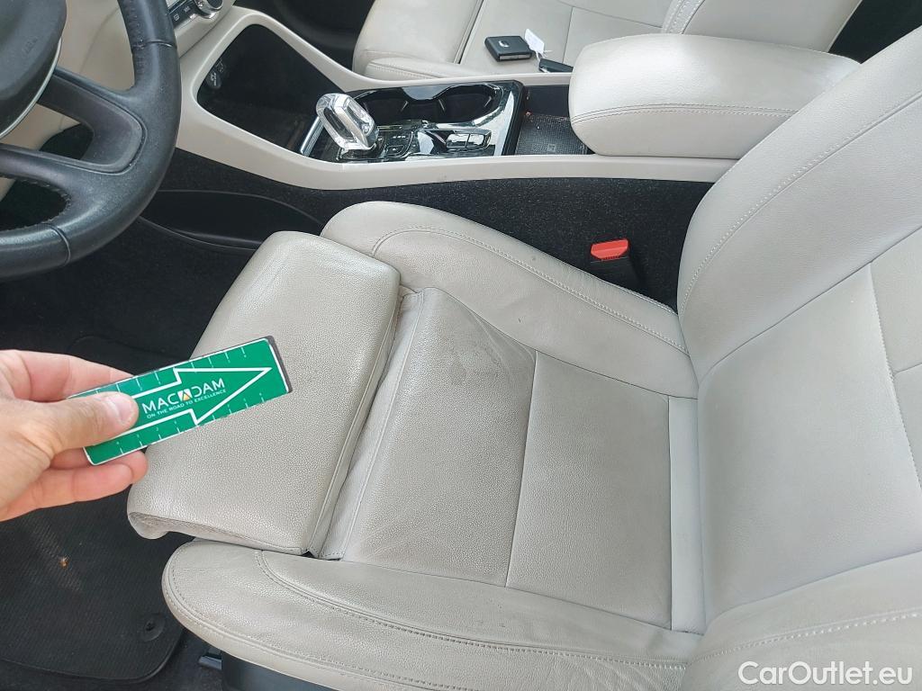  Volvo  XC 40 VOLVO XC40 todoterreno 1.5 T4 Twin Recharge Inscription Auto 180 CV  #41
