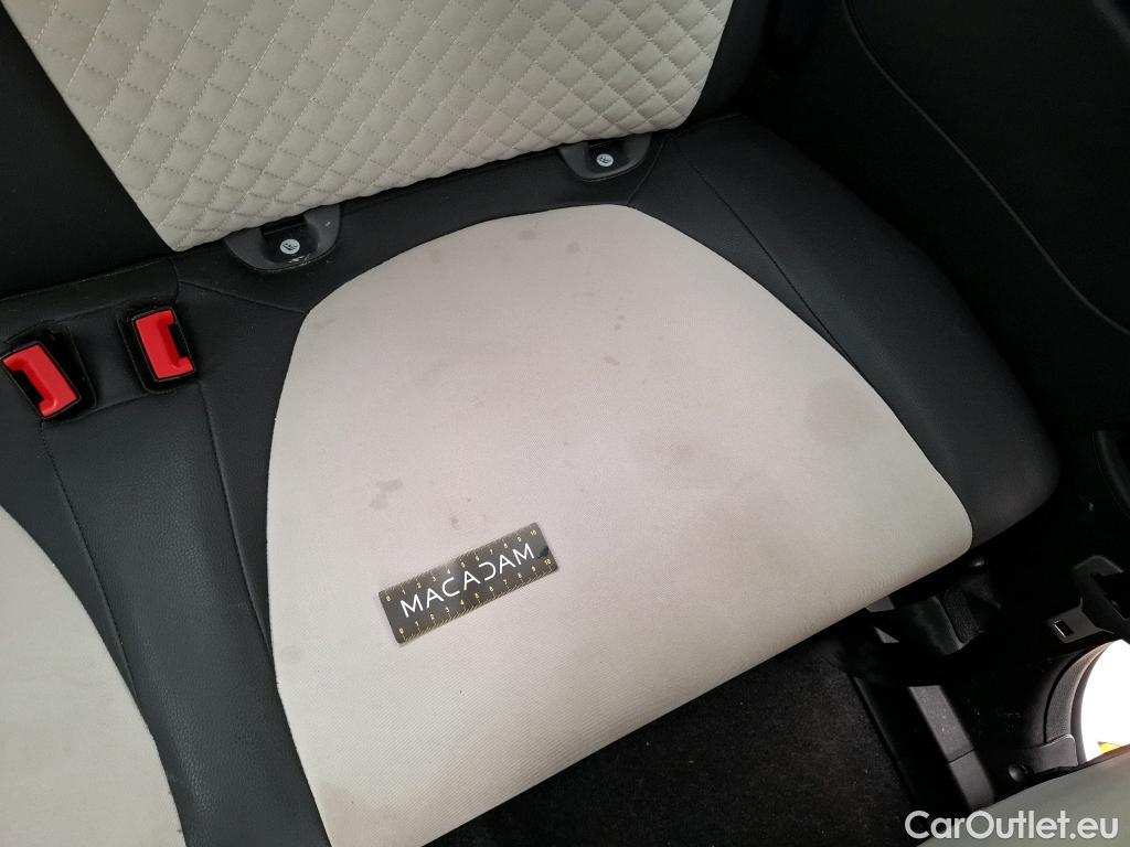  Fiat  500 FIAT  2015 3P Berline Hybrid 10 BSG 70 ch Dolcevita #19