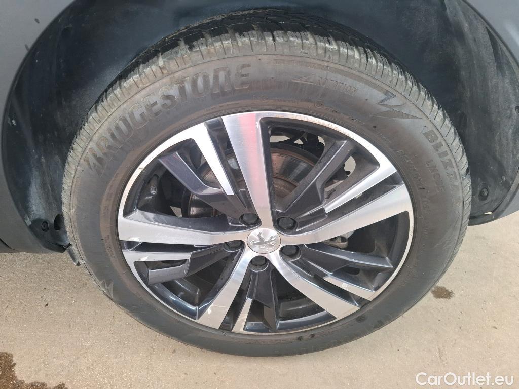  Peugeot  3008  Allure Business 1.2 PureTech 130CV BVA8 E6d #20