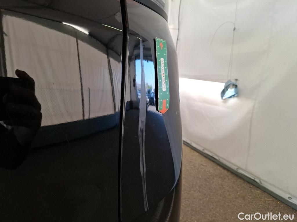  Peugeot  3008  Active Business 1.2 PureTech 130CV BVA8 E6d #24
