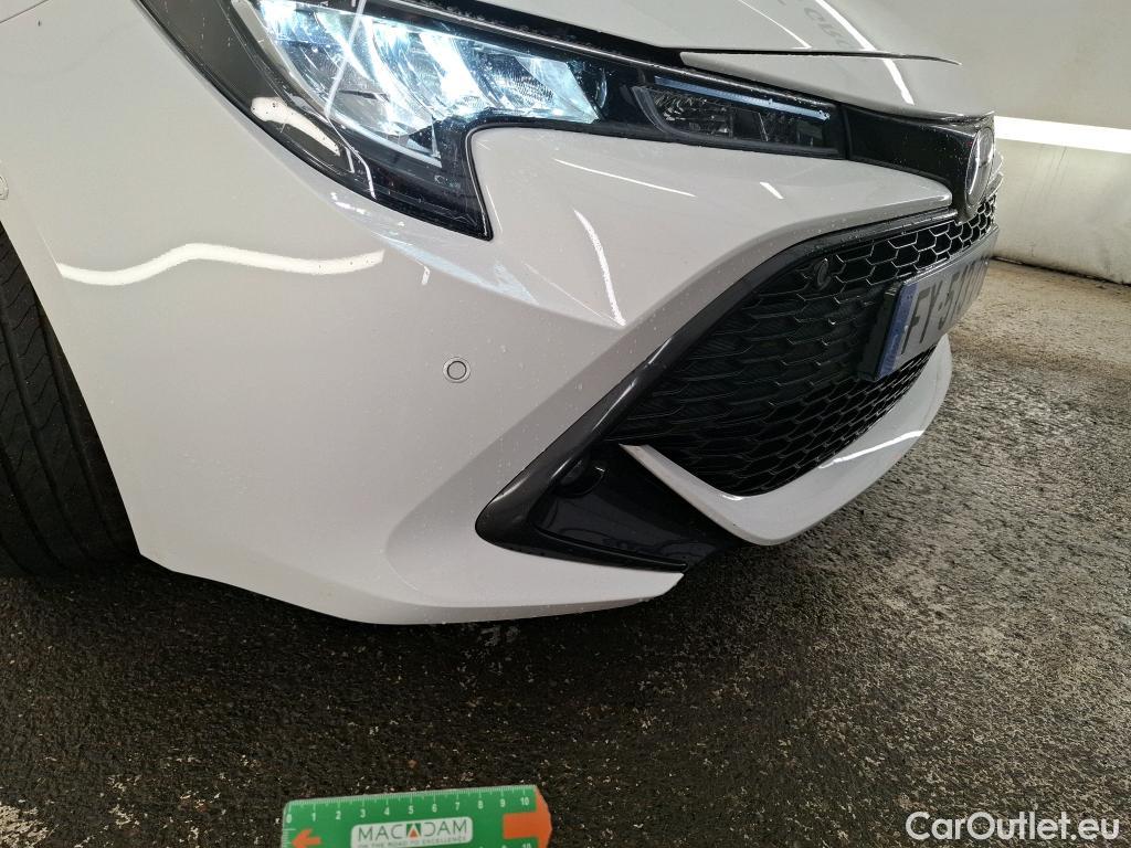  Toyota  Corolla TOYOTA  / 2018 / 5P / Berline Hybride 122h Dynamic Business Stage Acad #31
