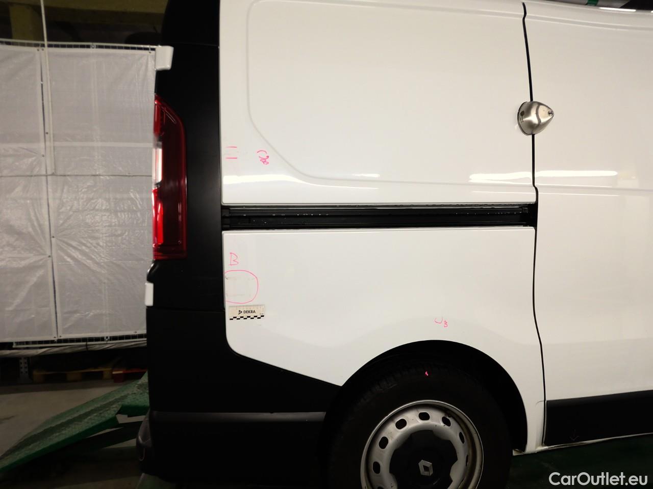  Renault  Trafic  dCi 125 L1H1 M CV #17