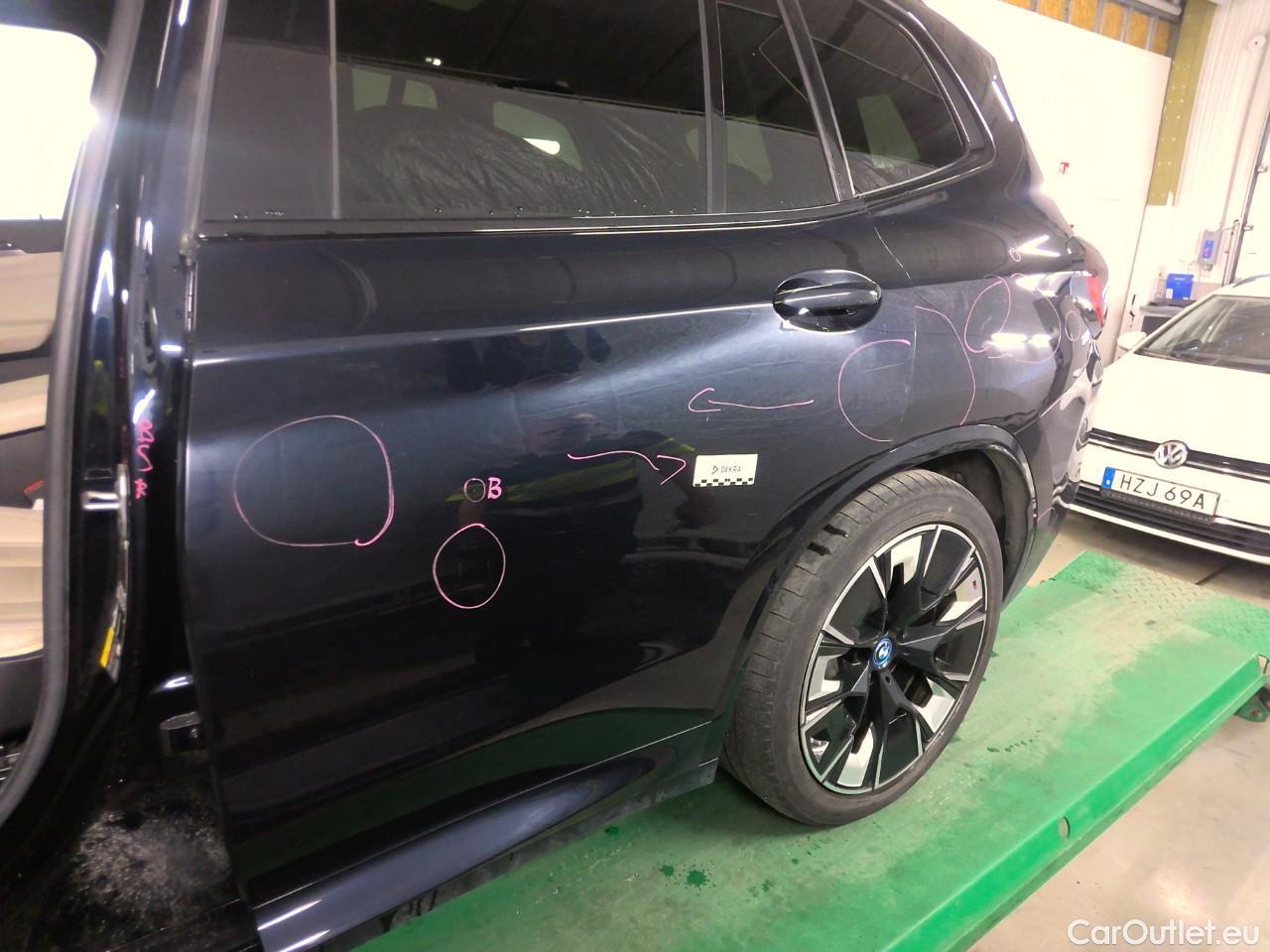  Bmw  iX3  80kWh Charged Plus Aut #10