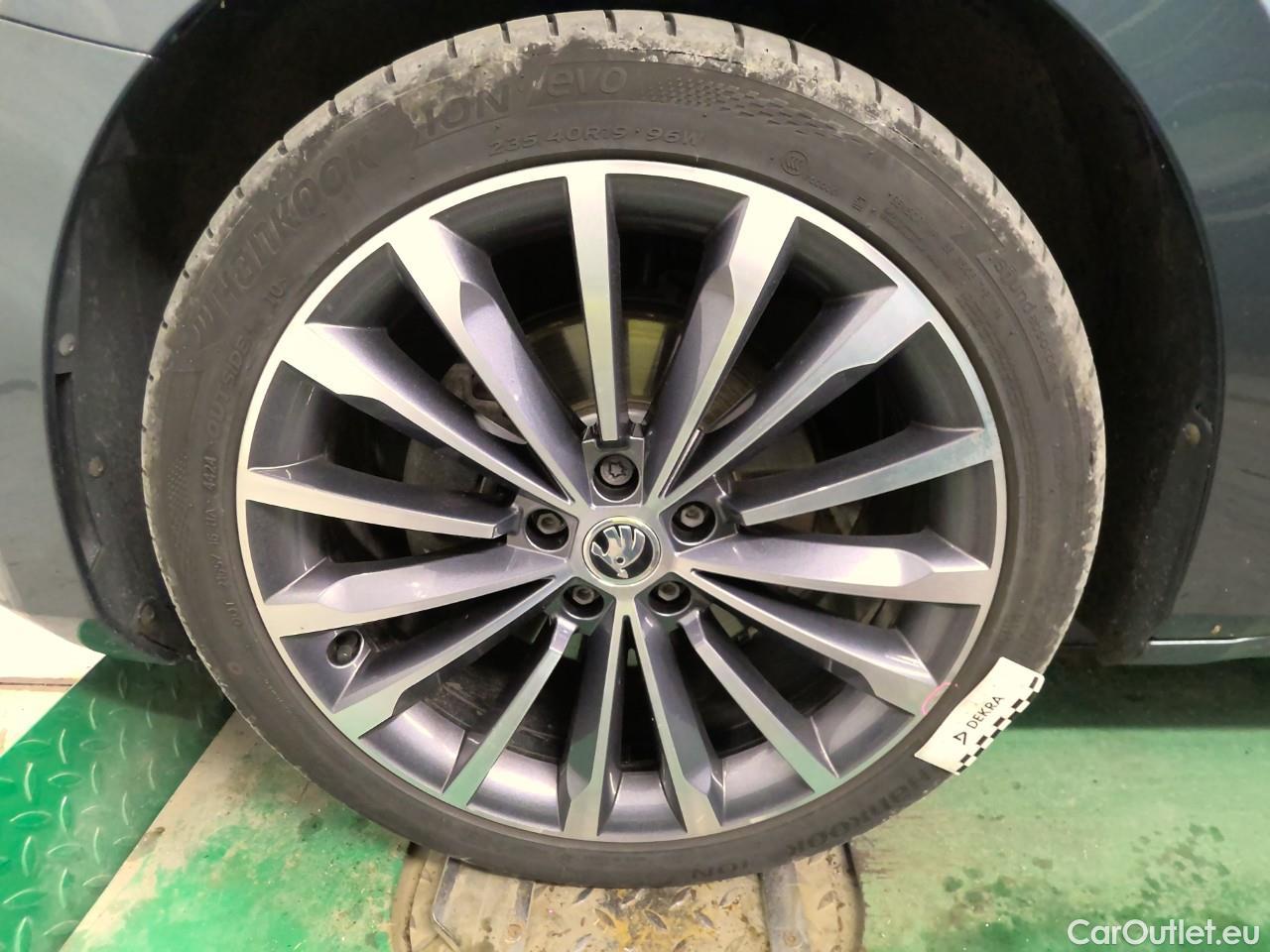  Skoda  Superb Sup.Co.TSI PHEV 218 L&K Aut #47