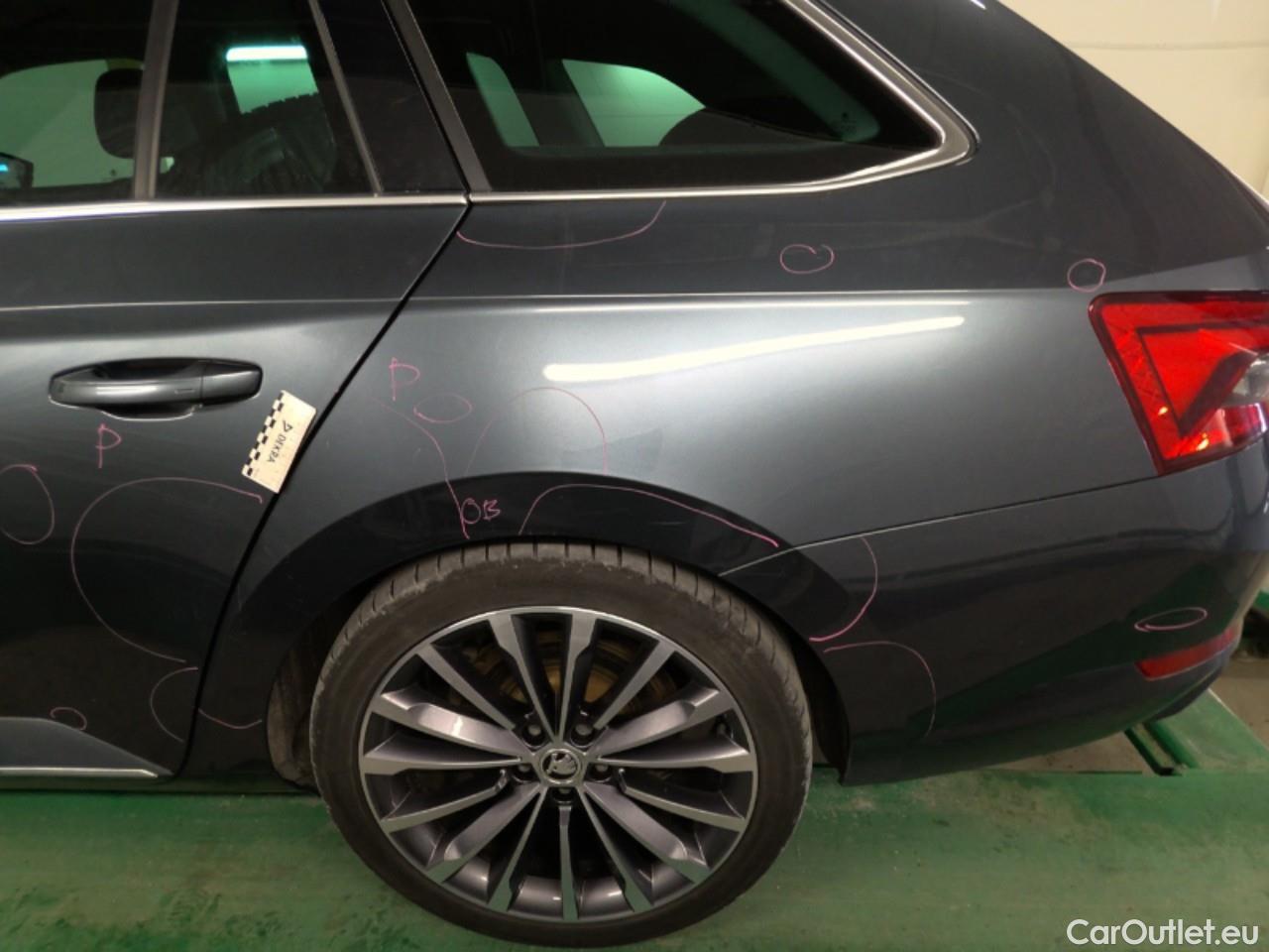  Skoda  Superb Sup.Co.TSI PHEV 218 L&K Aut #13