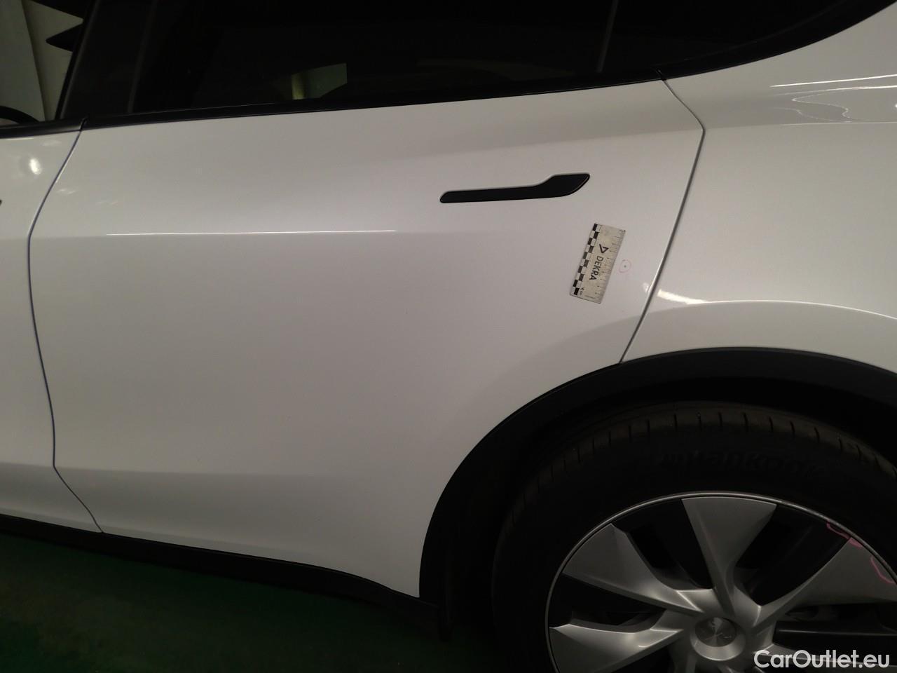  Tesla  Model Y  75kWh Long-Range AWD #15
