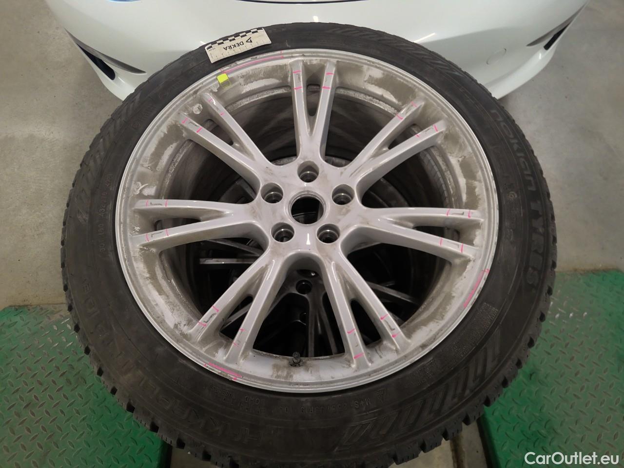  Tesla  Model Y  75kWh Long-Range AWD #3