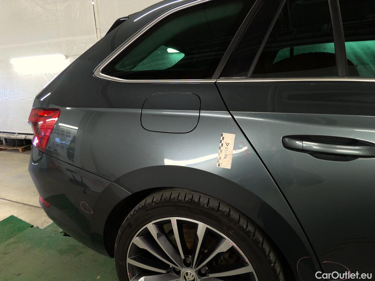  Skoda  Superb Sup.Co.TSI PHEV 218 L&K Aut #31