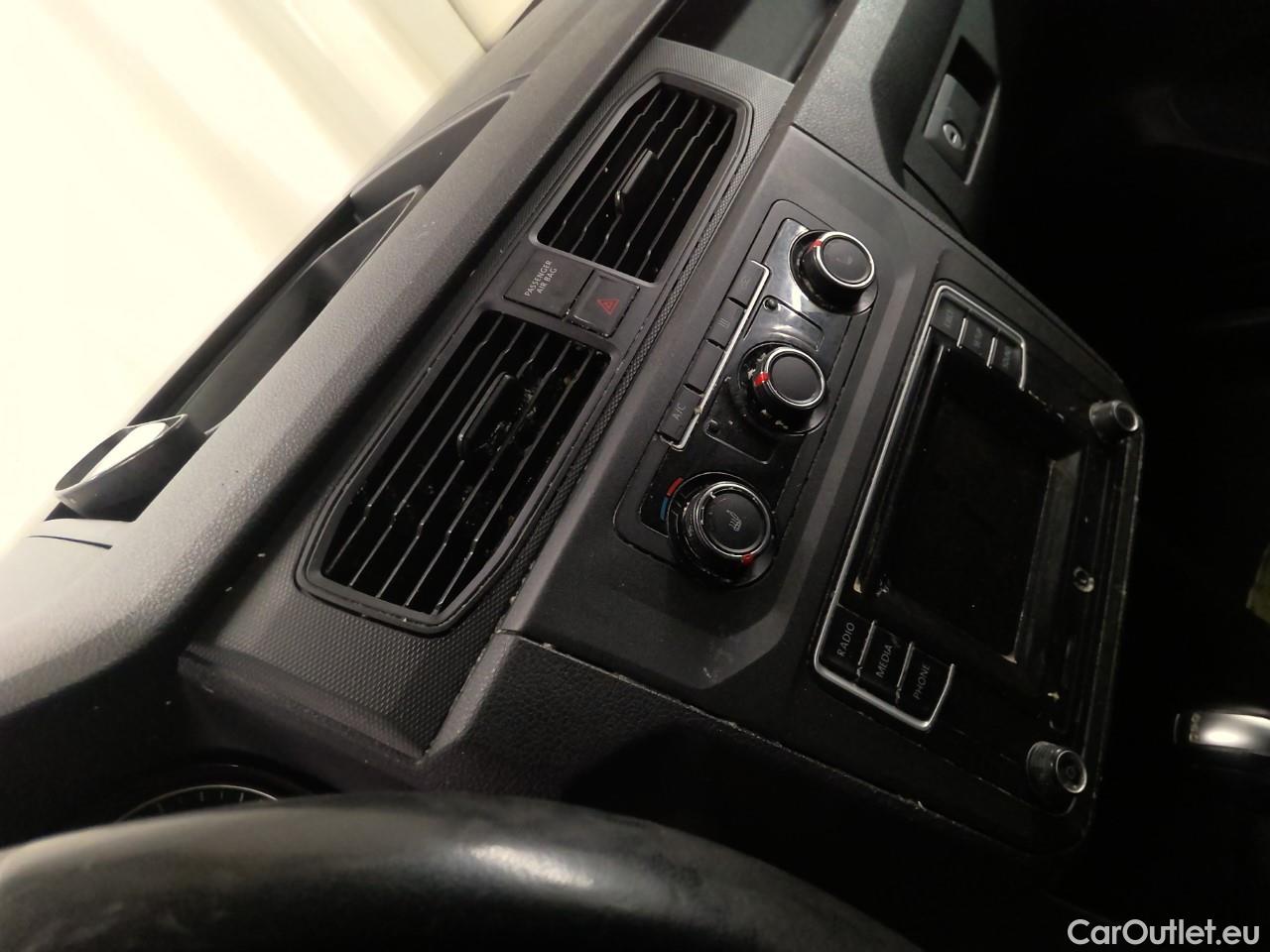  Volkswagen  Caddy  TDI 75 Maxi Aut. #1