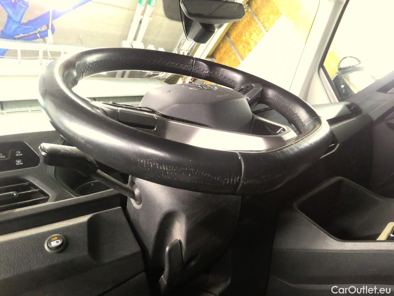  Volkswagen  Caddy  Cargo Maxi TDI 90 Aut #5