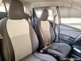  Toyota  Yaris TOYOTA  / 2017 / 5P / BERLINA 1.5 HYBRID BUSINESS #13