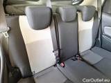  Toyota  Yaris TOYOTA  / 2017 / 5P / BERLINA 1.5 HYBRID BUSINESS #15