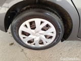  Toyota  Yaris TOYOTA  / 2017 / 5P / BERLINA 1.5 HYBRID BUSINESS #18