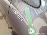  Toyota  Yaris TOYOTA  / 2017 / 5P / BERLINA 1.5 HYBRID BUSINESS #34