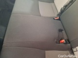  Toyota  Yaris TOYOTA  / 2017 / 5P / BERLINA 1.5 HYBRID BUSINESS #90