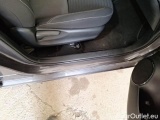  Toyota  Yaris TOYOTA  / 2017 / 5P / BERLINA 1.5 HYBRID BUSINESS #105