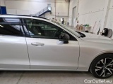  Volvo  V60 VOLVO  / 2019 / 5P / STATION WAGON T6 PLUG-IN AWD AUTOM.RECH.R-DESIGN #37