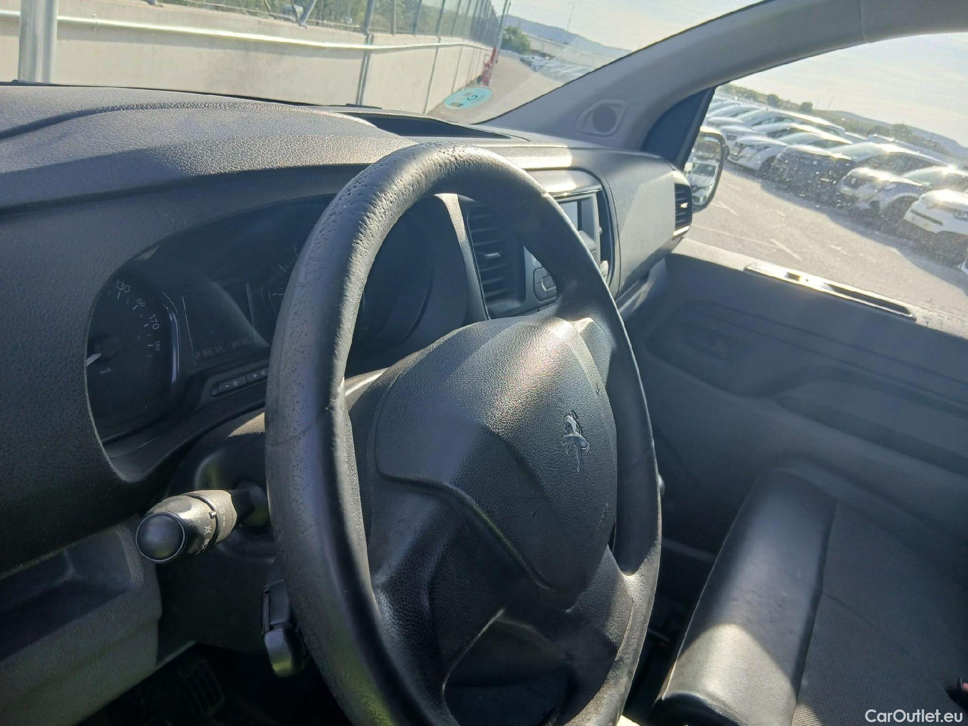  Peugeot  Expert PEUGEOT  / 2016 / 4P / furgón Furgón Pro BlueHDi 85KW (115CV) Standard #15