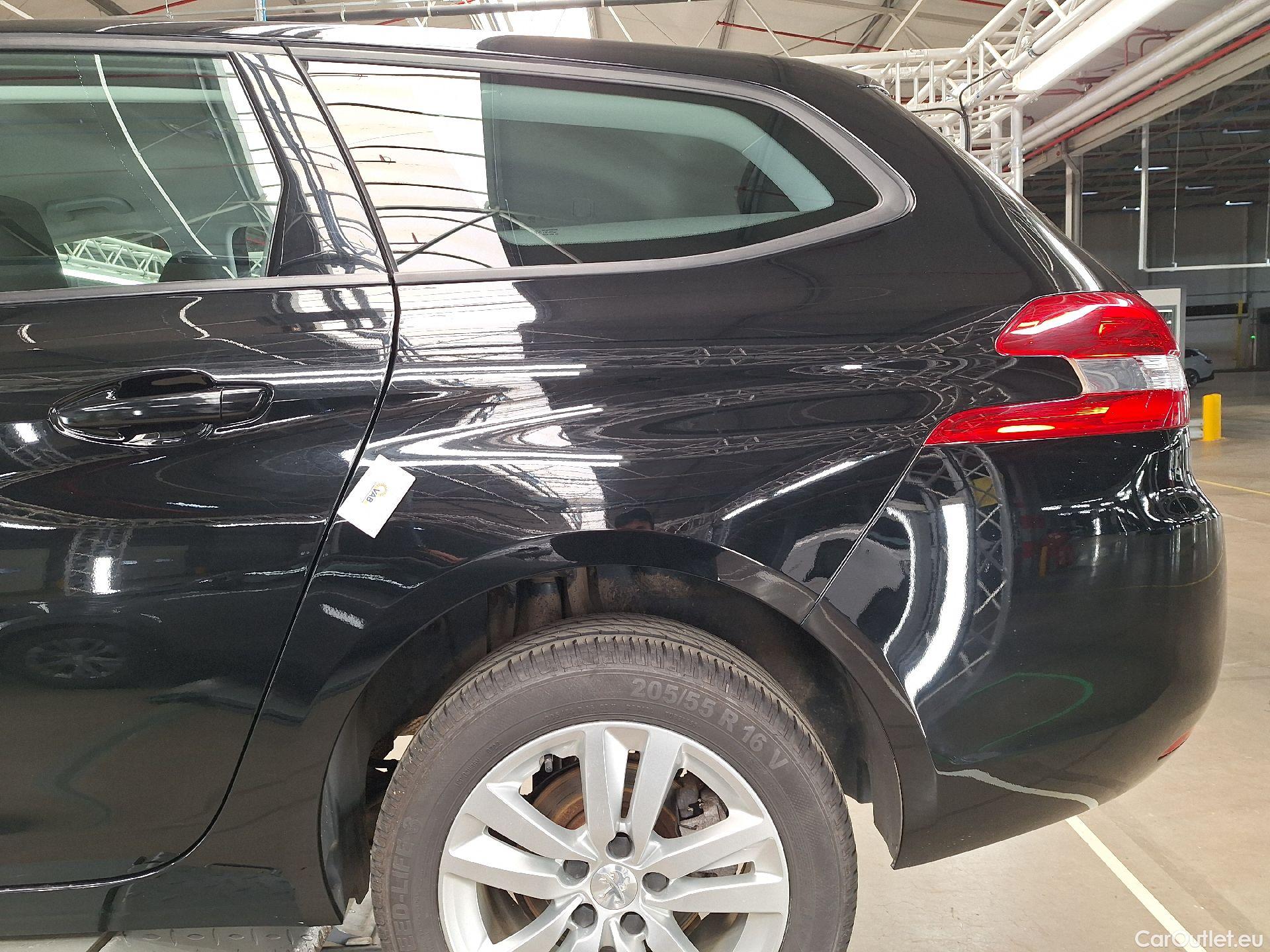  Peugeot  308 Peugeot,  SW FL'17, Peugeot  SW 1.5 BlueHDi 130 S&S Active Pack 5d #9