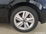  Volkswagen  Golf  VOLKSWAGEN / 2019 / 5P / BERLINA 2.0 TDI SCR 110KW LIFE DSG #19