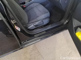  Volkswagen  Golf  VOLKSWAGEN / 2019 / 5P / BERLINA 2.0 TDI SCR 110KW LIFE DSG #111