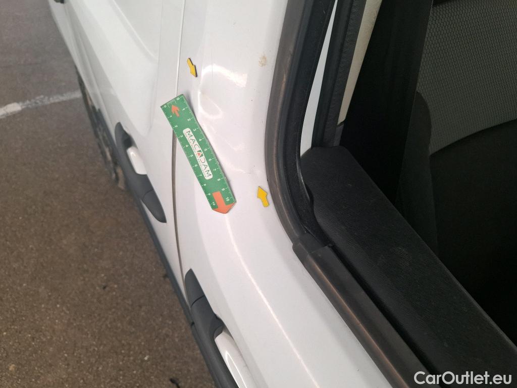 Renault  Kangoo  Express Extra (Série Spéciale) 1.5 dCi 90CV BVM5 E6 #23