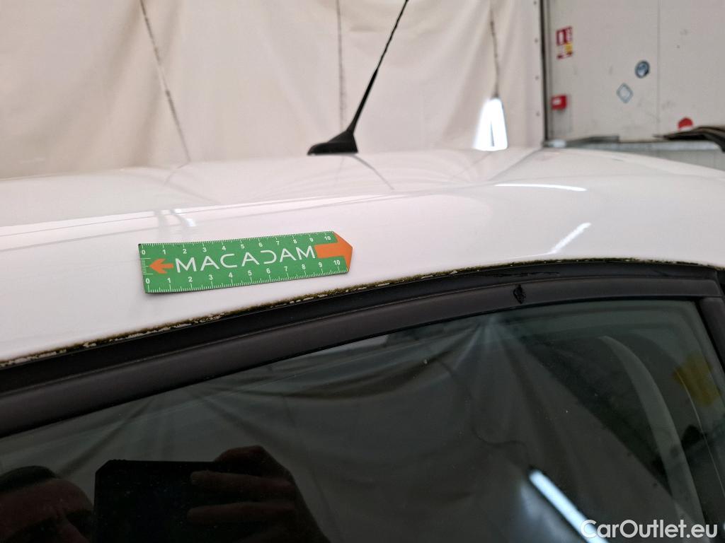  Citroen  C3  Feel 1.2 PureTech 80CV BVM5 E6 #15