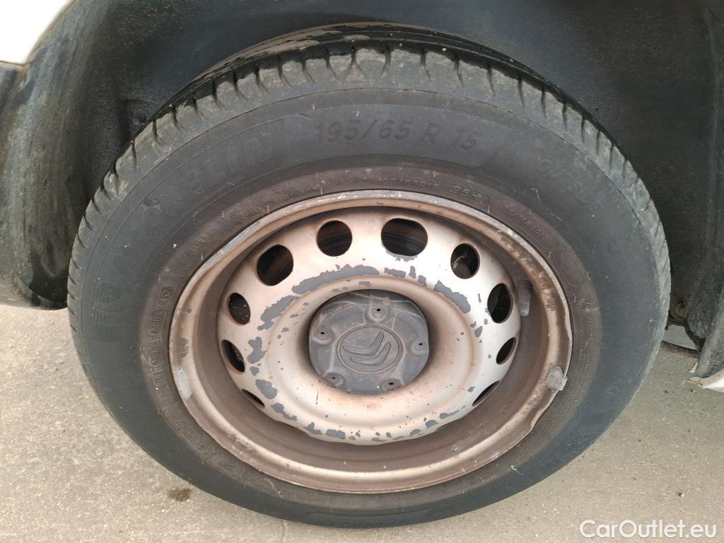  Citroen  Berlingo  Fourgon Club L1 (Court) 1.6 BlueHDi 100CV BVM5 E6 #25