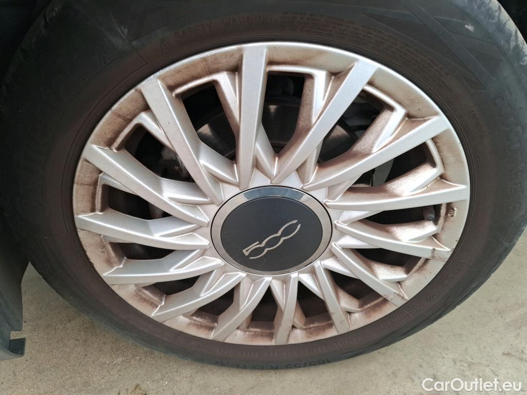  Fiat  500 FIAT   2015  3P  Berline Hybrid 10 BSG 70 ch Dolcevita #13