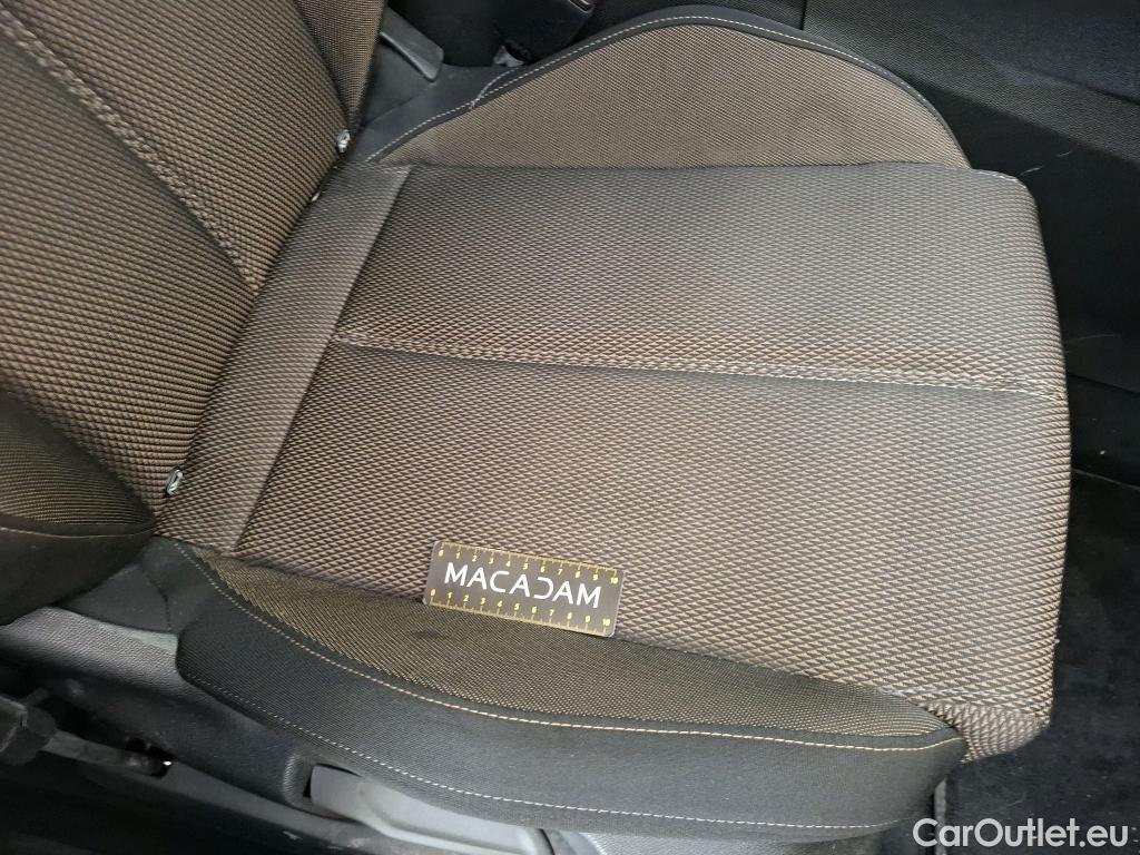  DS  DS7 7 Crossback Business 1.2 PureTech 130CV BVM6 E6dT #18