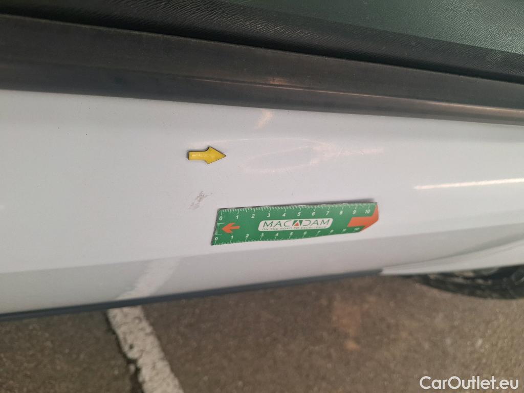  Renault  Kangoo  Express Extra (Série Spéciale) 1.5 dCi 90CV BVM5 E6 #24