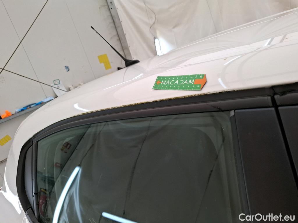  Citroen  C3  Feel 1.2 PureTech 80CV BVM5 E6 #10