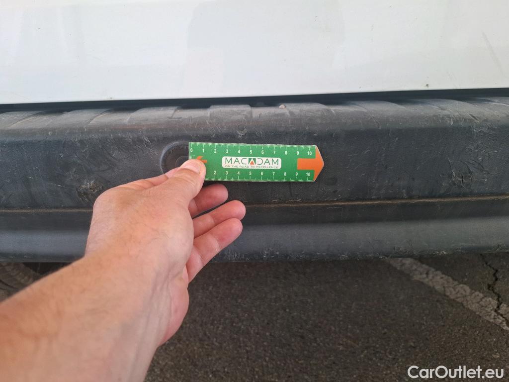  Renault  Kangoo  Express Extra (Série Spéciale) 1.5 dCi 90CV BVM5 E6 #14