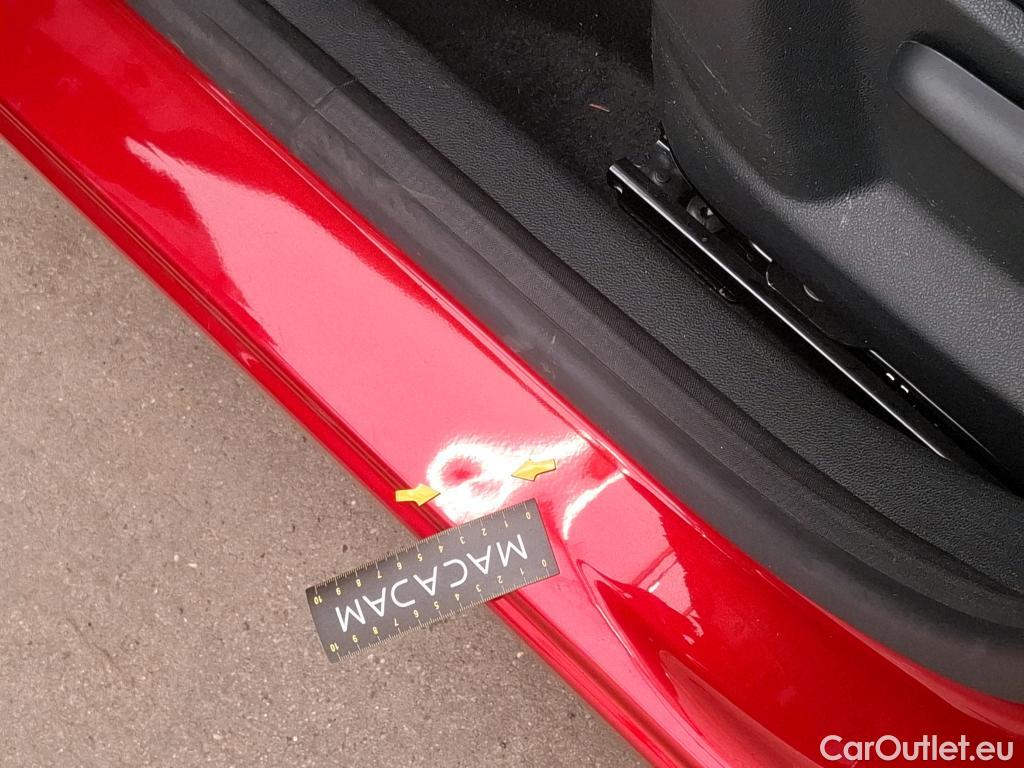  Renault  Captur  Intens 0.9 TCe 90CV BVM5 E6 #16