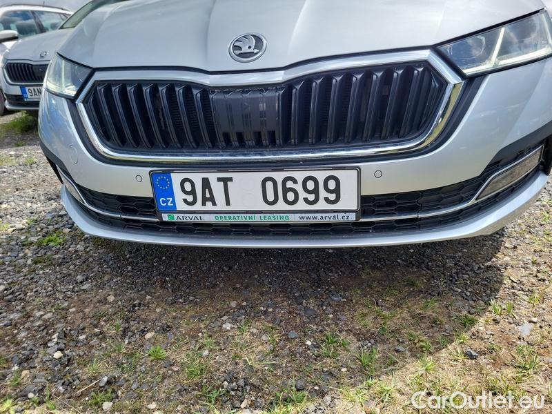  Skoda  Octavia  Combi (NX3)(2020) Oct.Combi 2.0TDI 110 Style AT #1