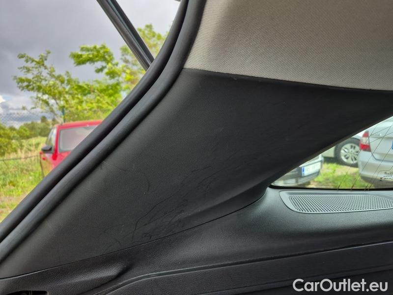  Opel  Astra  K Sports Tourer (2015) ST 1.5CDTi 77 Edition 5d #16