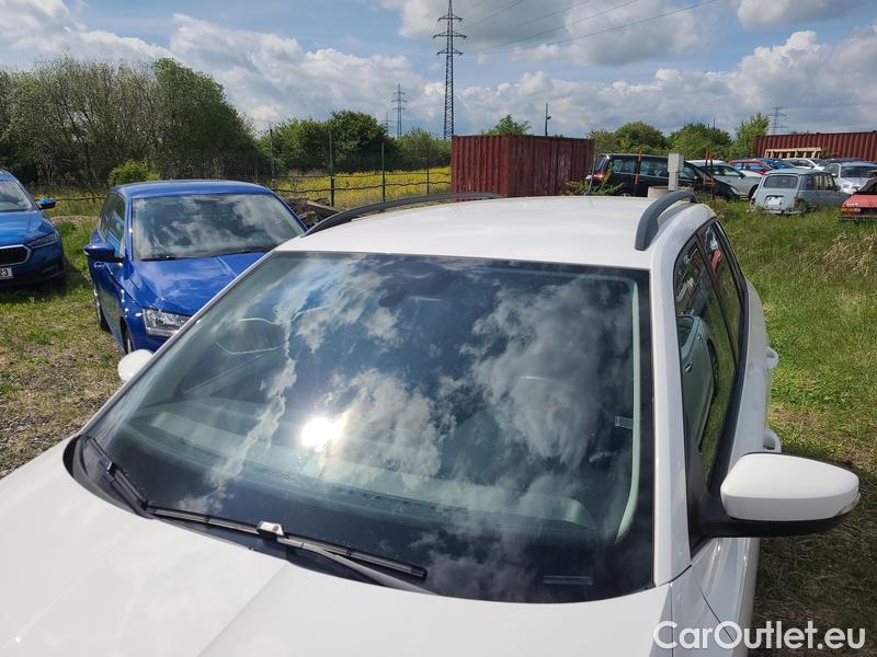  Skoda  Fabia  Combi (2015) Com.1.0TSI 70 Ambition 5d #1
